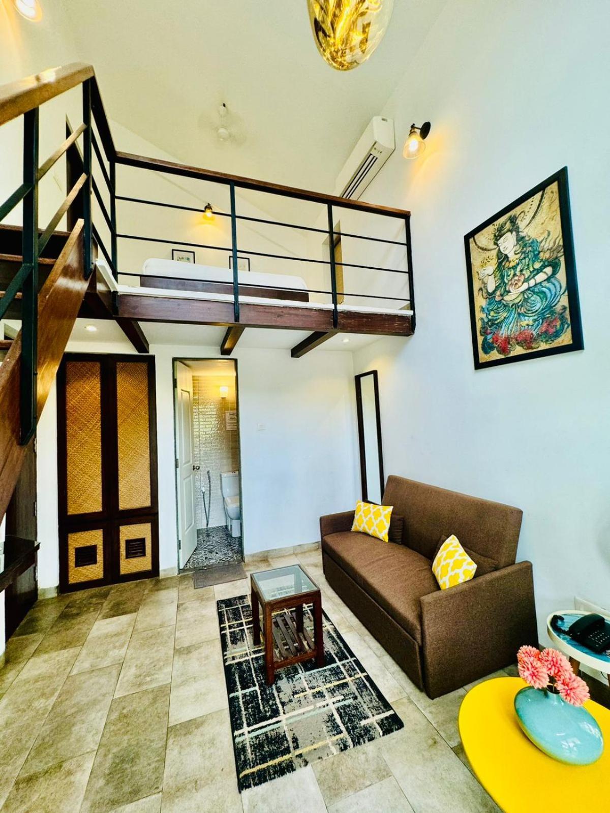 HALF Hotel, Calangute Buitenkant foto