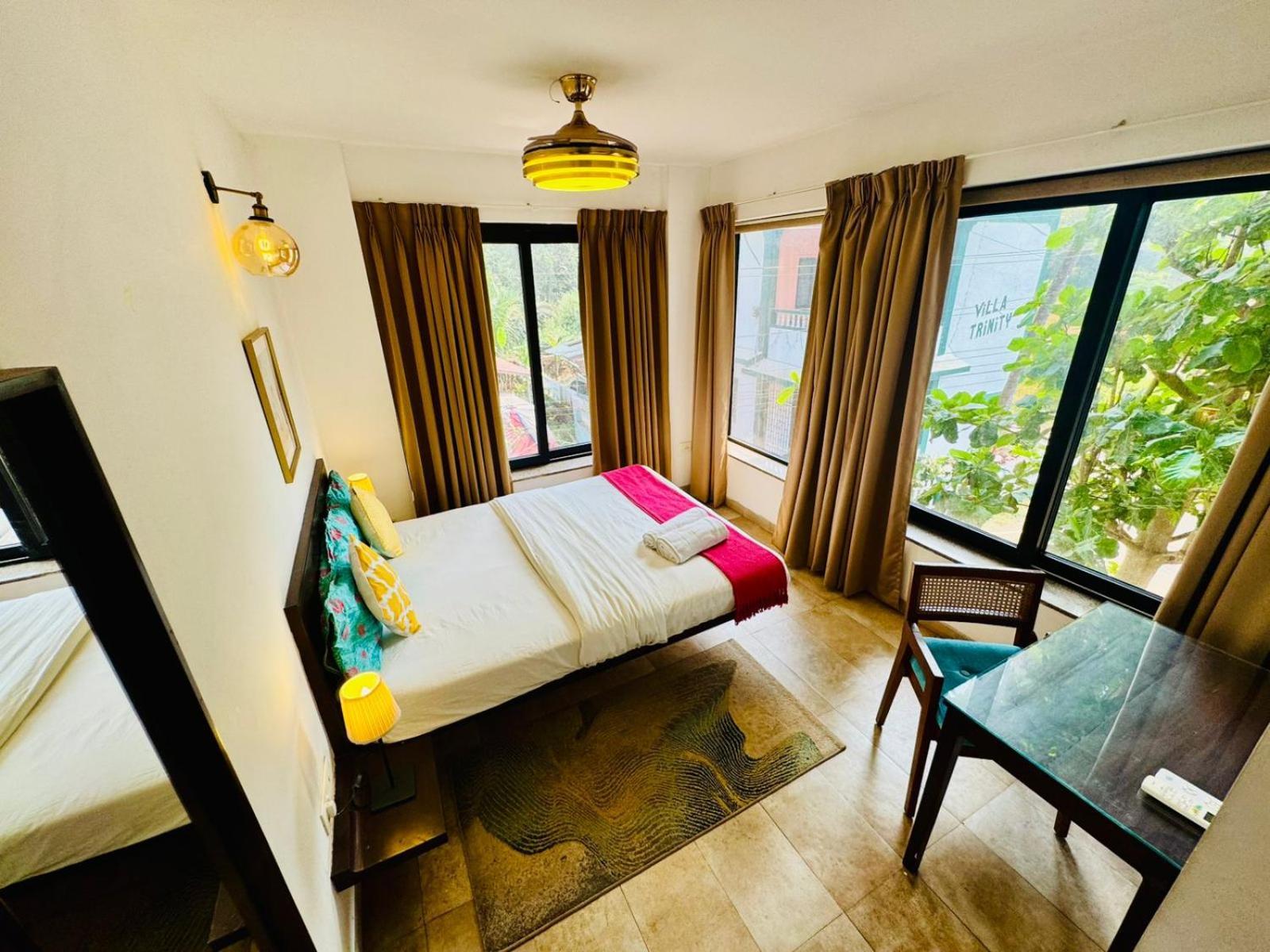 HALF Hotel, Calangute Buitenkant foto